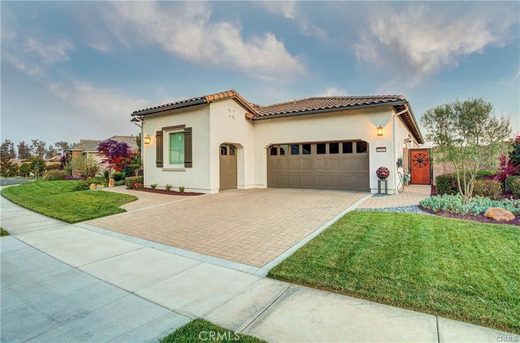 Attached, Backyard, Exterior, Facade, Spanish Mediterranean
