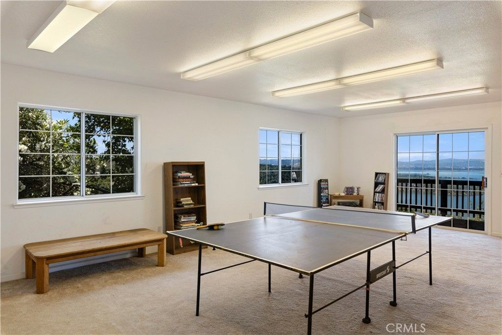 Game Room, Interior, Water