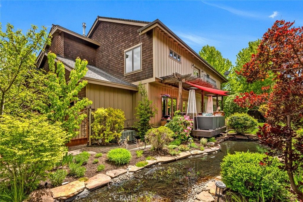 Exterior, Hot Tub