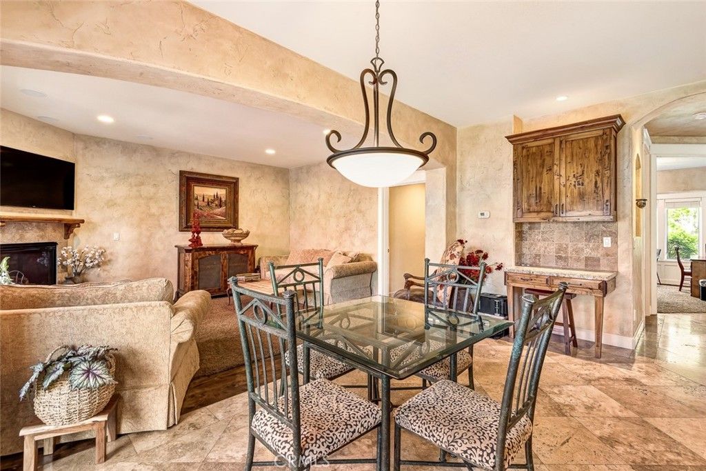 Dining room, Interior, Pendant Lights, Recessed Lighting, Wooden Beams