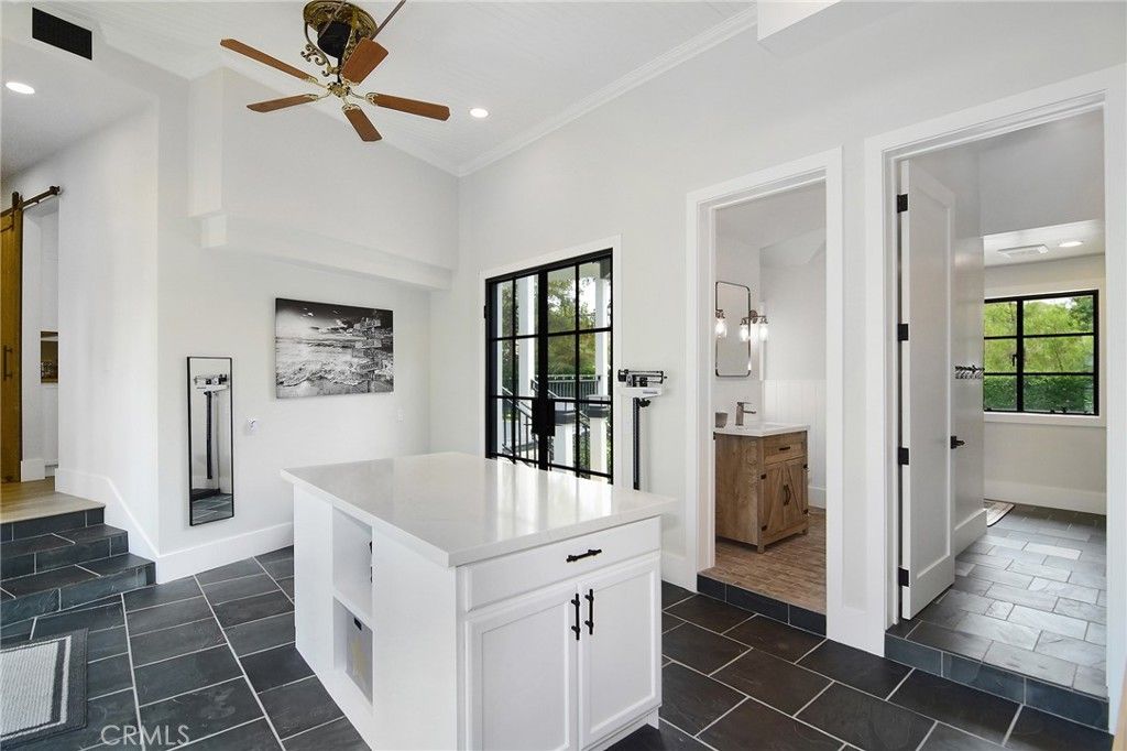 Interior, Kitchen, Pendant Lights, Recessed Lighting
