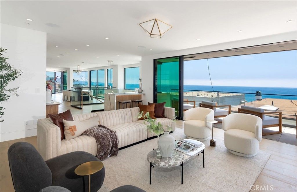 Interior, Living room, Pendant Lights, Recessed Lighting, Water