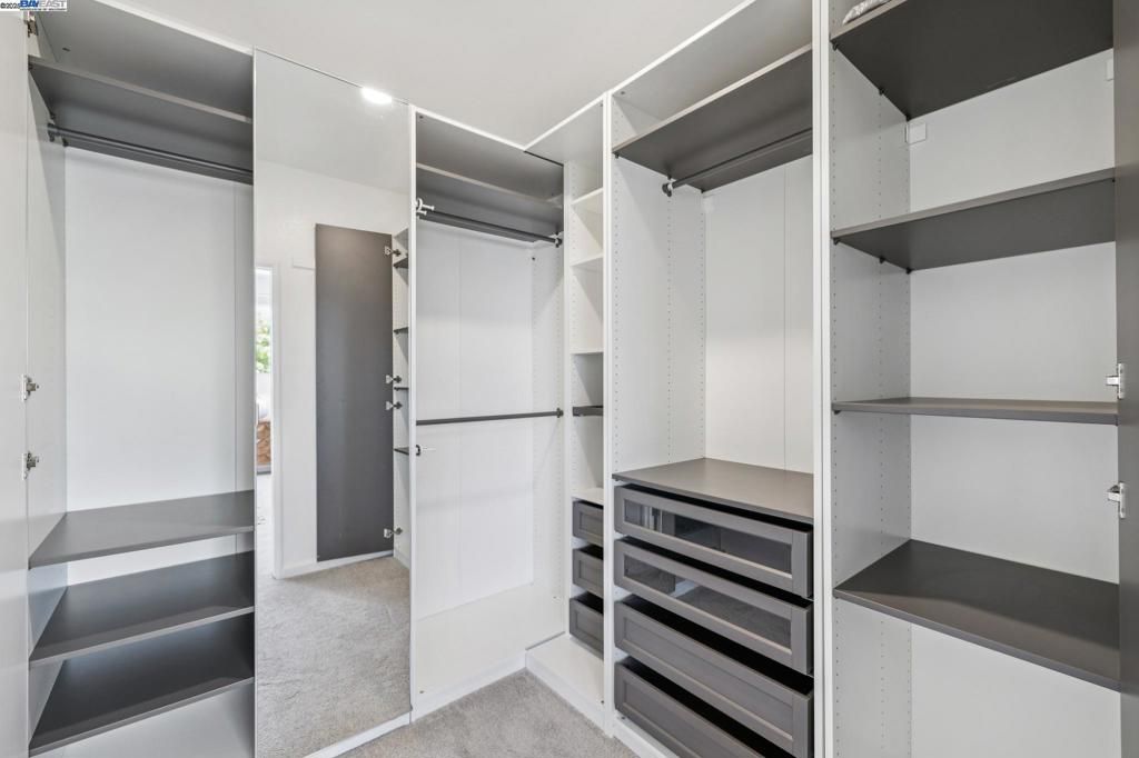 Interior, Recessed Lighting, Walk-in Closets