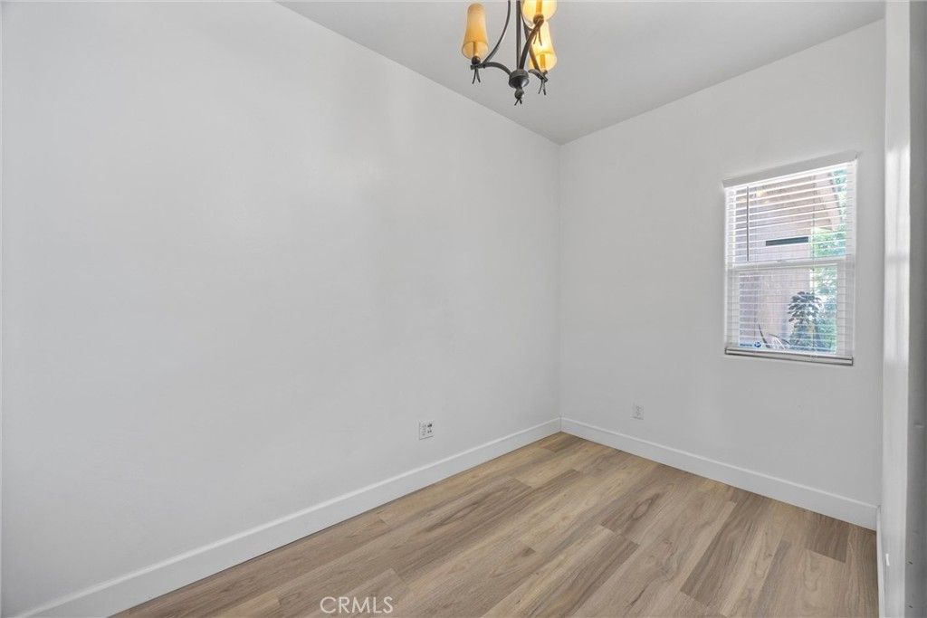 Chandelier, Empty room, Interior, Wood Texture Flooring