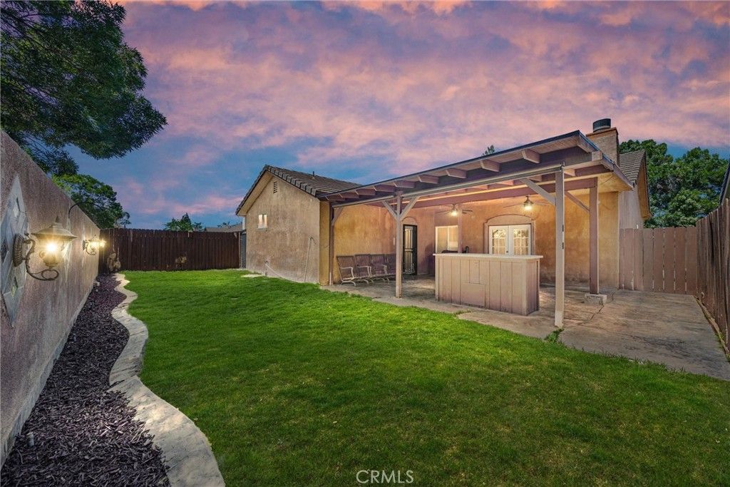 Backyard, Exterior, Hot Tub
