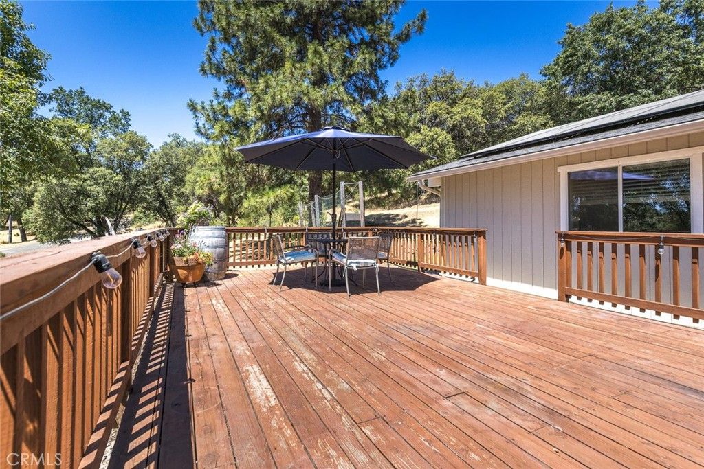 Exterior, Wood Texture Flooring