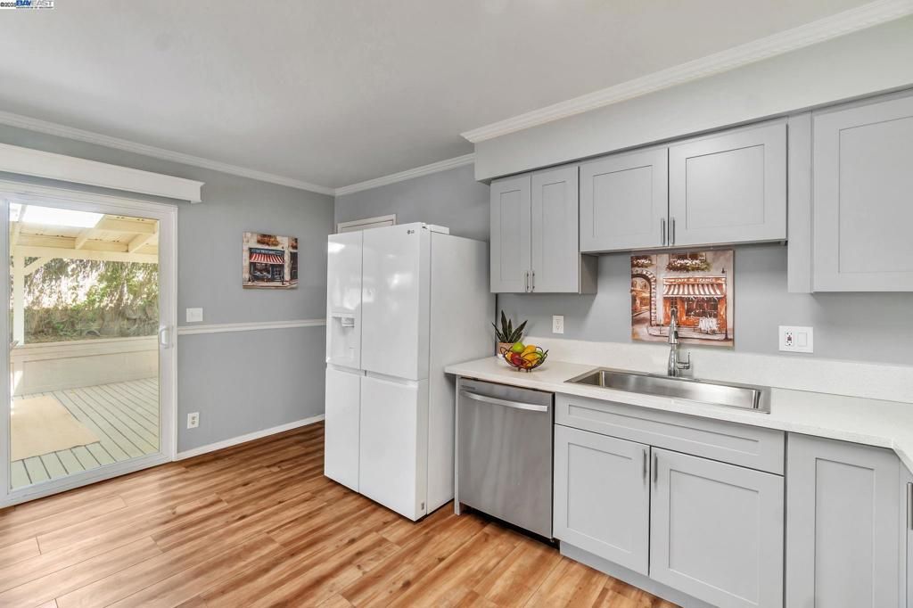 Interior, Kitchen, Wood Texture Flooring