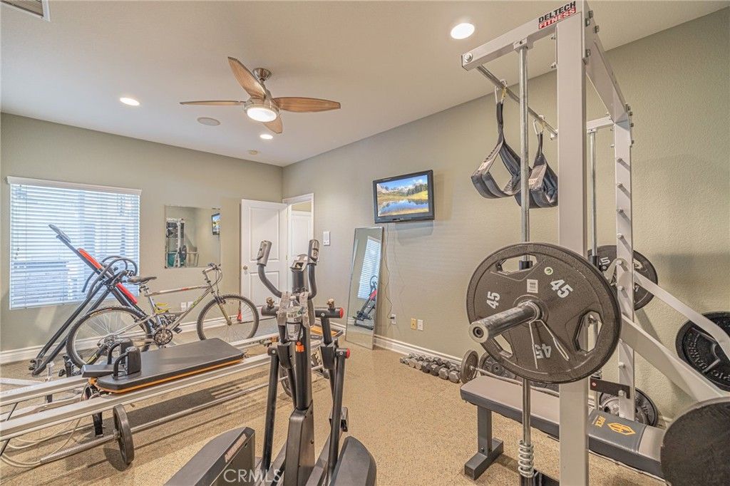 Fitness Equipment, Interior, Recessed Lighting