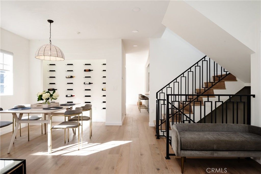 Dining room, Interior, Pendant Lights, Recessed Lighting, Wine Storage, Wood Texture Flooring
