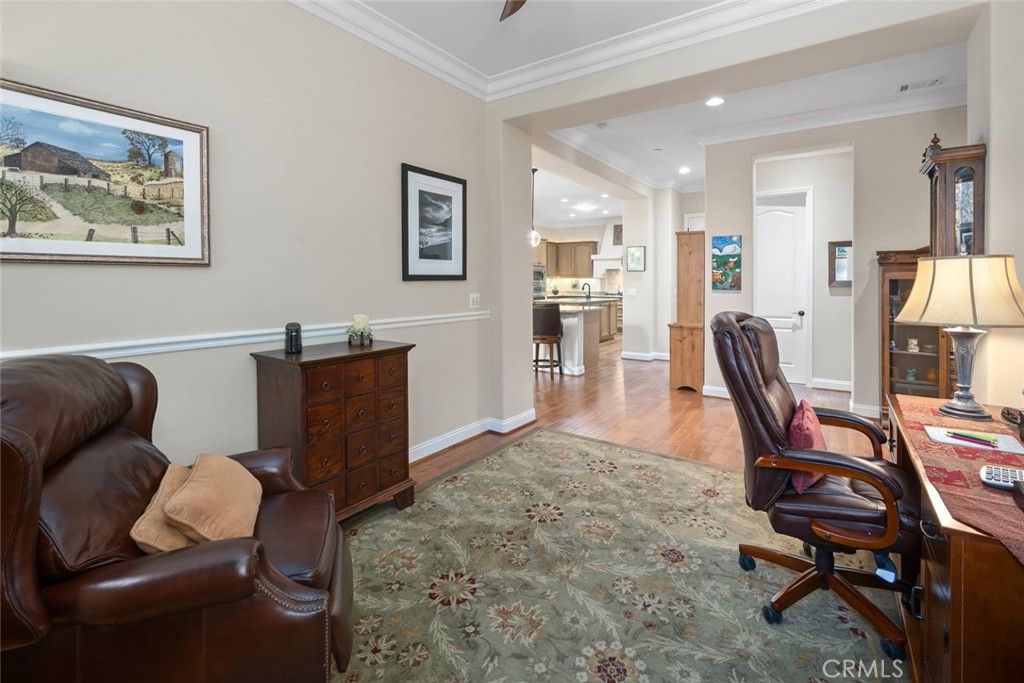 Home Office, Interior, Kitchen, Recessed Lighting, Wood Texture Flooring