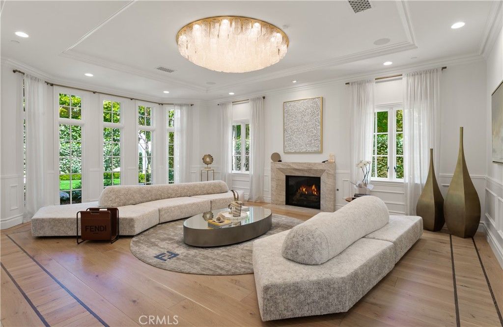 Chandelier, Fireplace, Interior, Living room, Recessed Lighting, Wood Texture Flooring