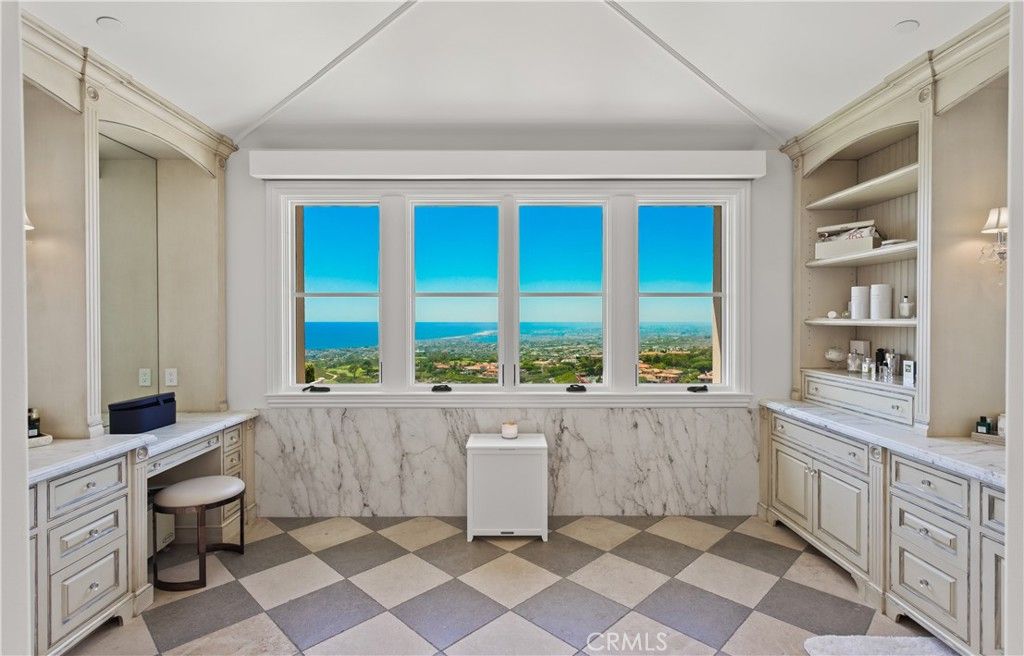 Home Office, Interior, Water