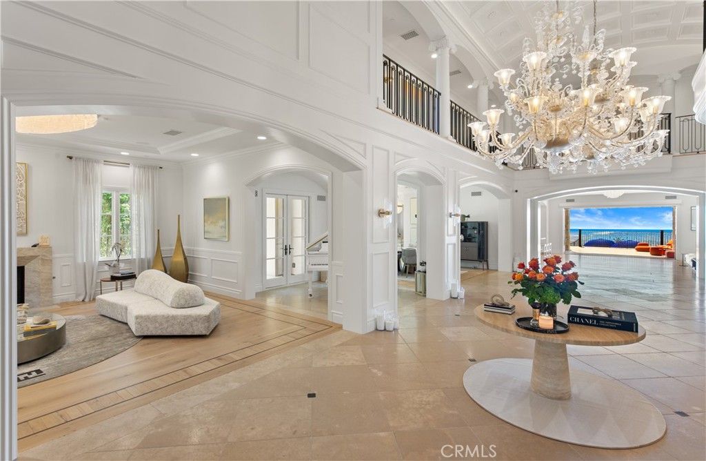 Chandelier, Interior, Recessed Lighting