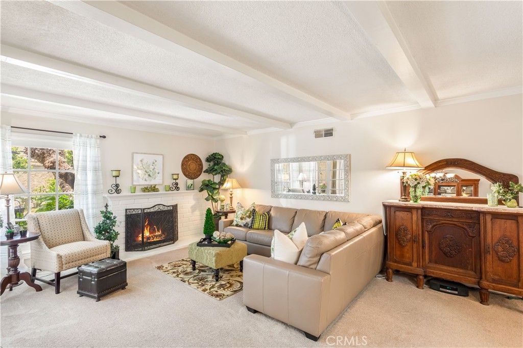 Fireplace, Interior, Living room