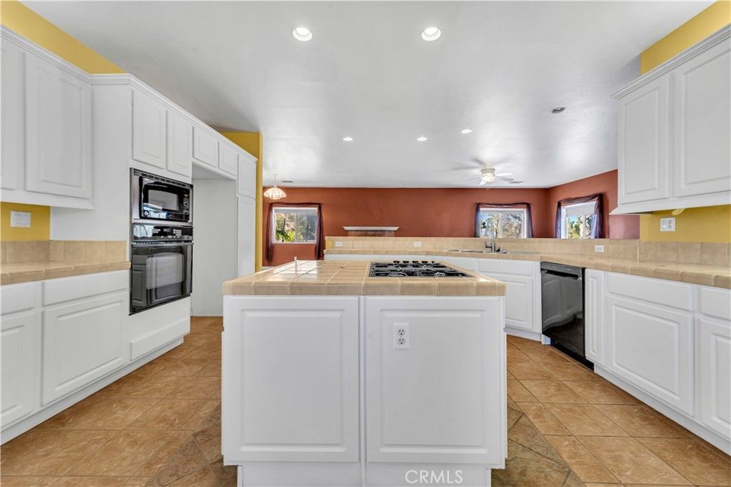 Interior, Kitchen, Recessed Lighting, Tile Countertops