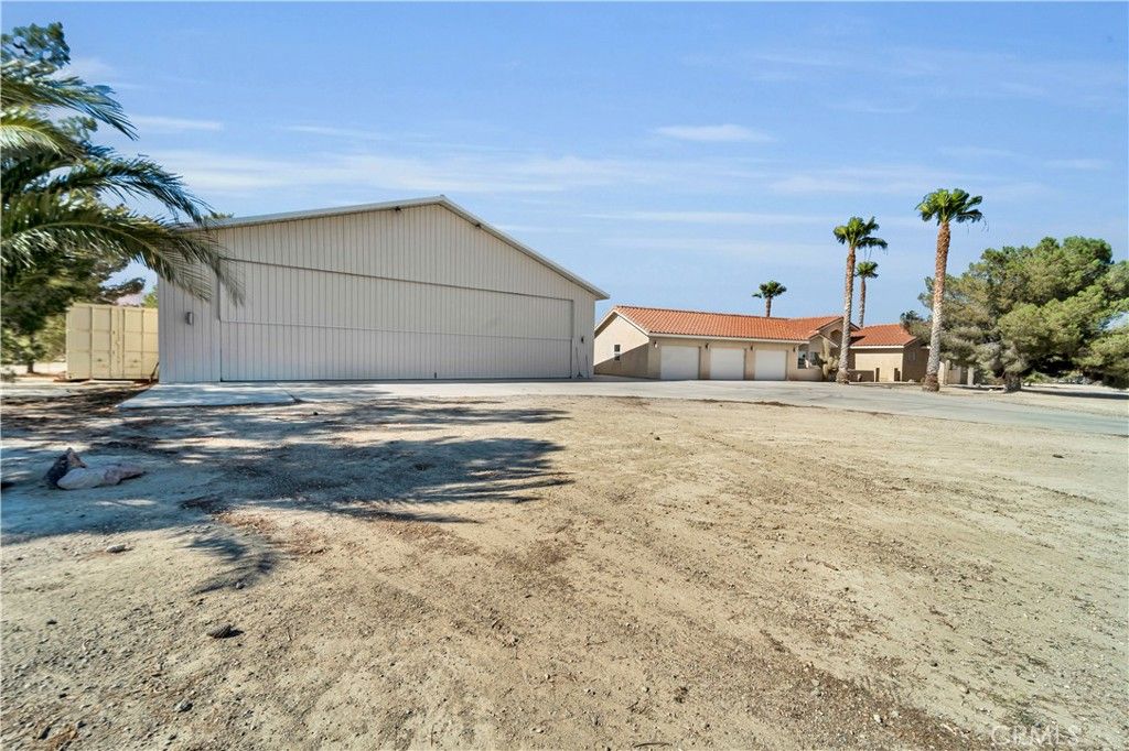 Backyard, Detached Garage, Exterior
