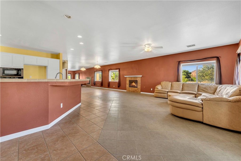 Fireplace, Interior, Kitchen, Living room, Pendant Lights, Recessed Lighting