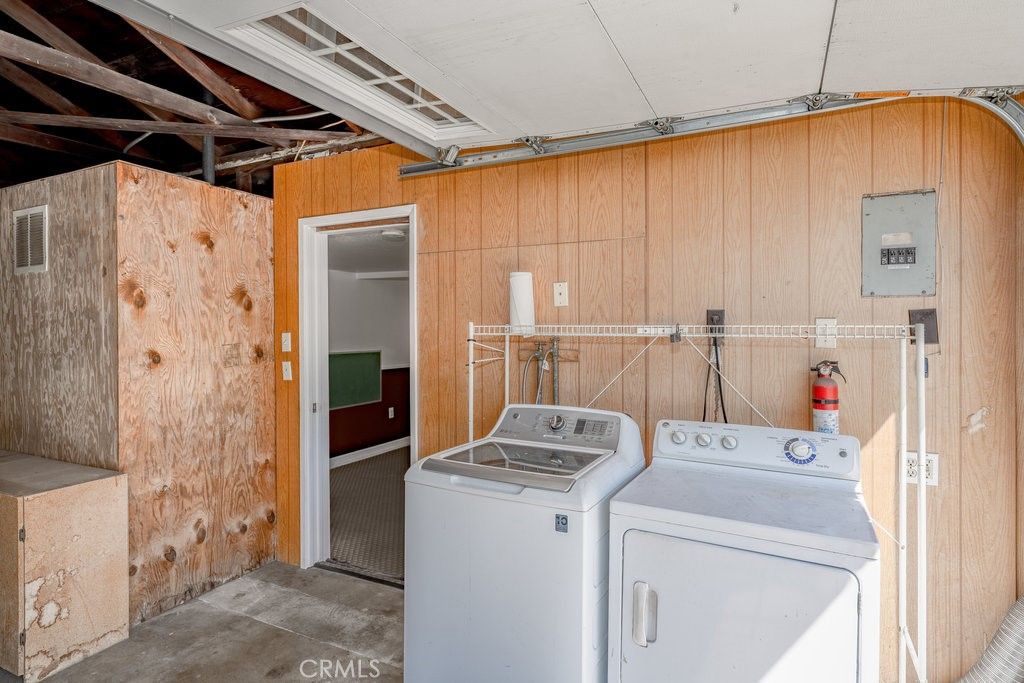 Interior, Utility Closets, Washer, Wooden Walls