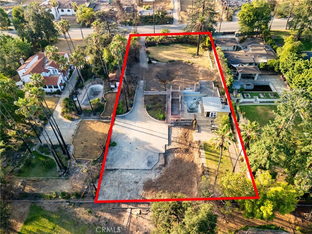 Exterior, Drone
