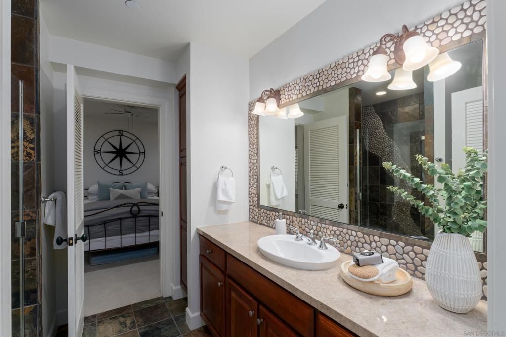 Bathroom, Bedroom, Interior