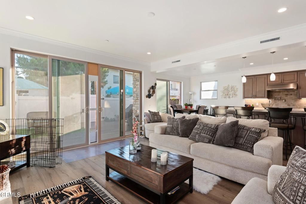 Dining room, Interior, Kitchen, Living room, Pendant Lights, Recessed Lighting, Wood Texture Flooring