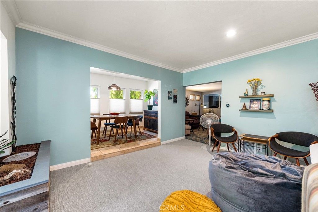 Dining room, Interior, Pendant Lights, Recessed Lighting