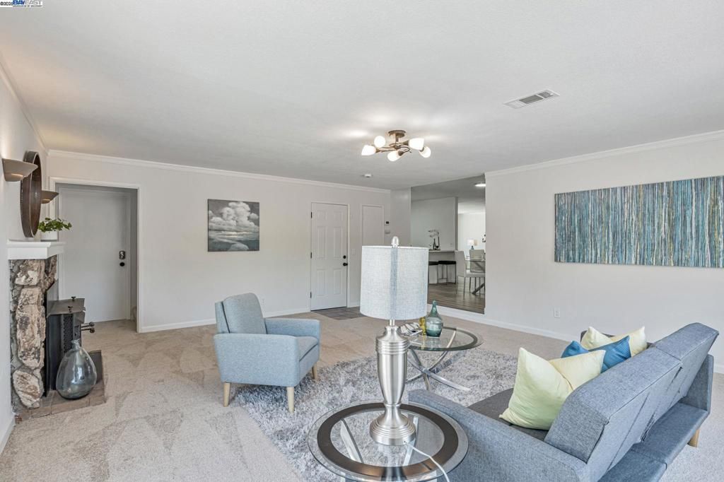 Fireplace, Interior, Living room