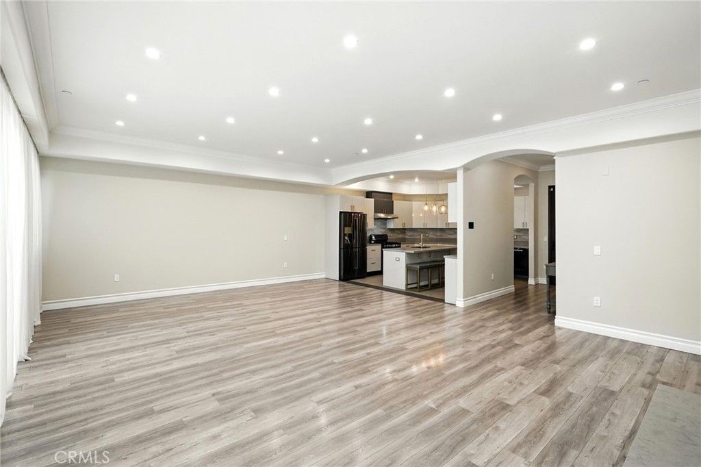 Empty room, Interior, Kitchen, Recessed Lighting, Wood Texture Flooring