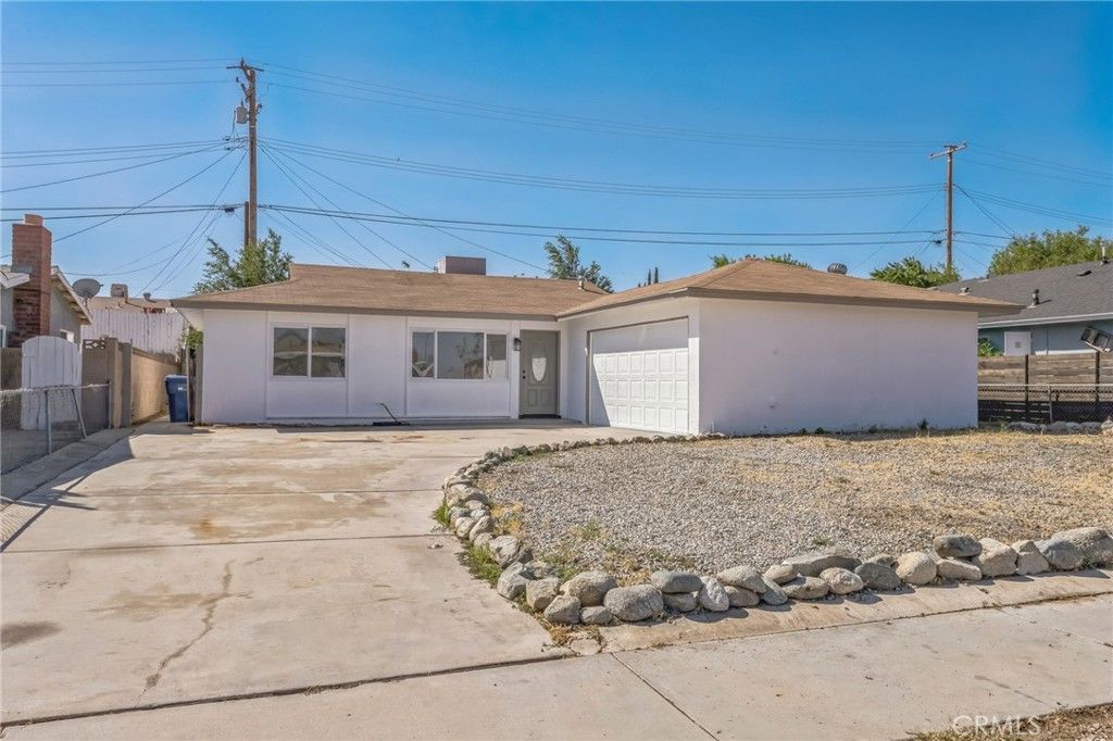 Backyard, Detached Garage, Exterior, Facade, Ranch