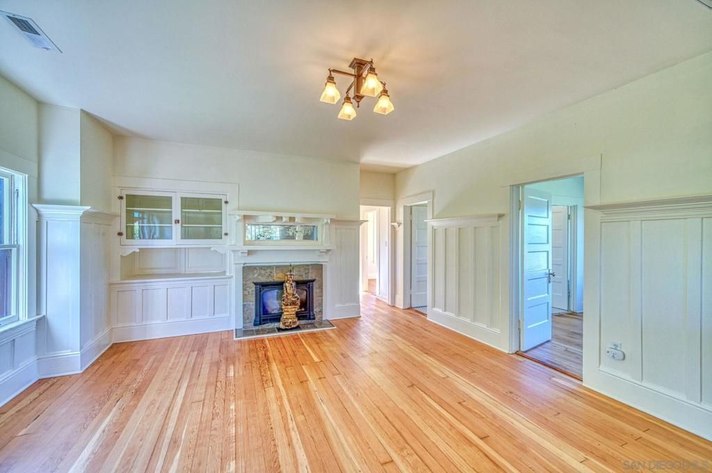 Empty room, Fireplace, Interior, Wood Texture Flooring