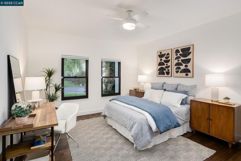 Bedroom, Home Office, Interior, Wood Texture Flooring