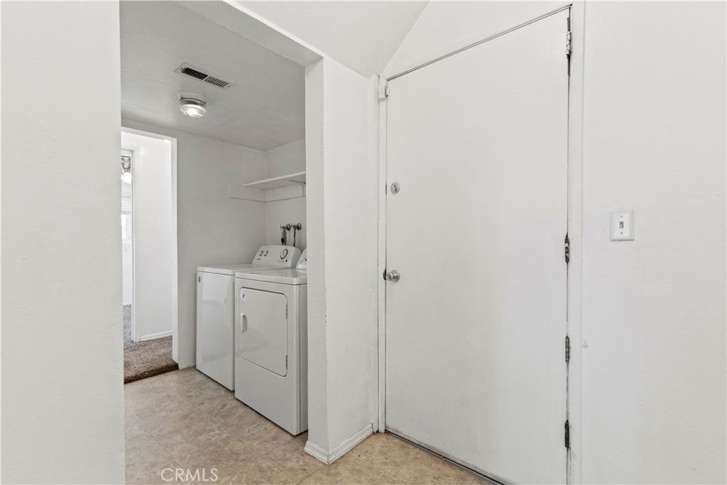 Interior, Washer