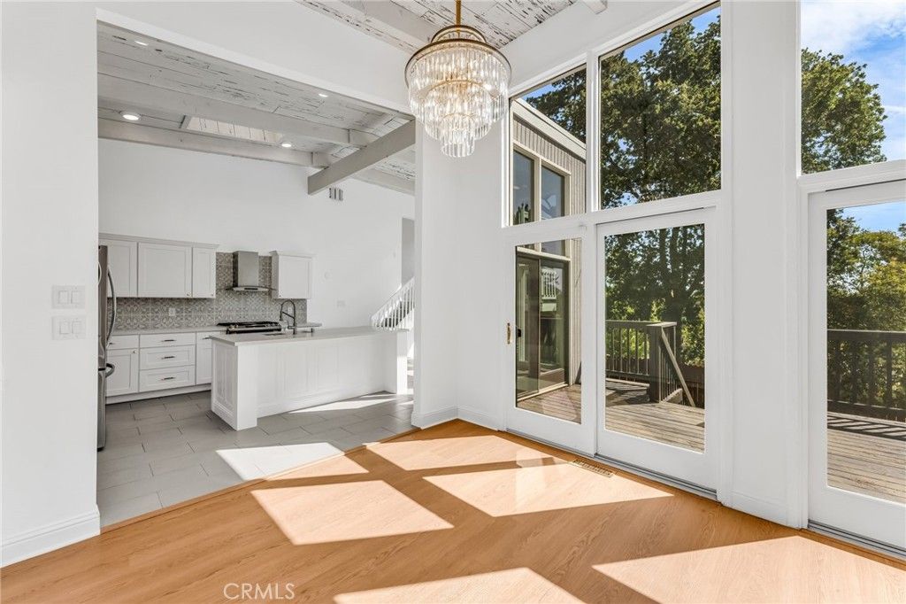 Chandelier, Interior, Kitchen, Wood Texture Flooring
