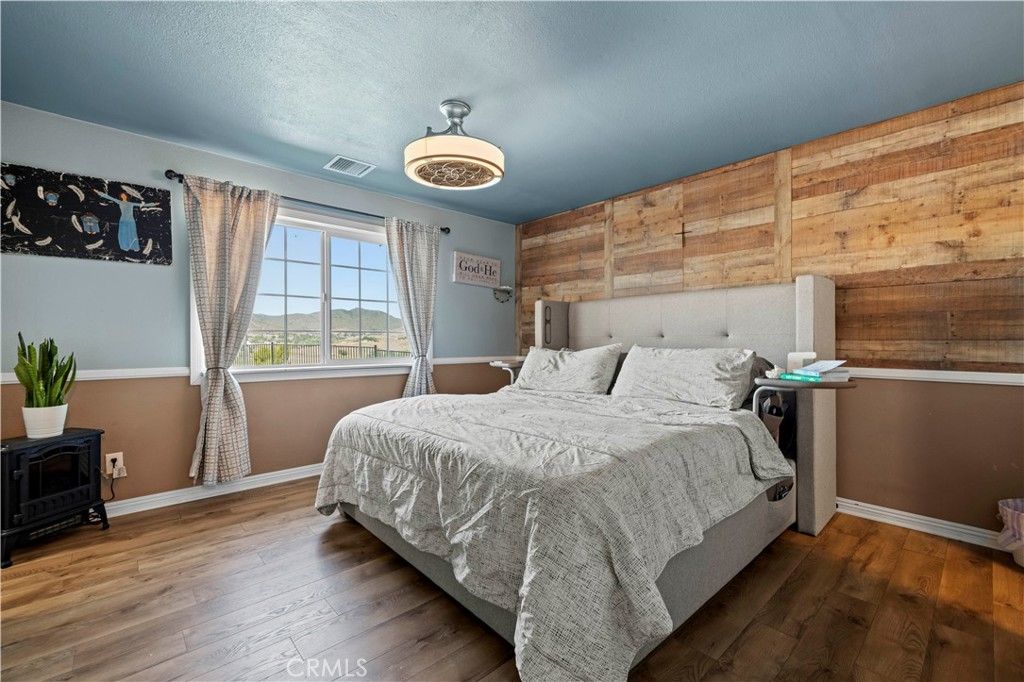 Bedroom, Interior, Wood Texture Flooring, Wooden Walls