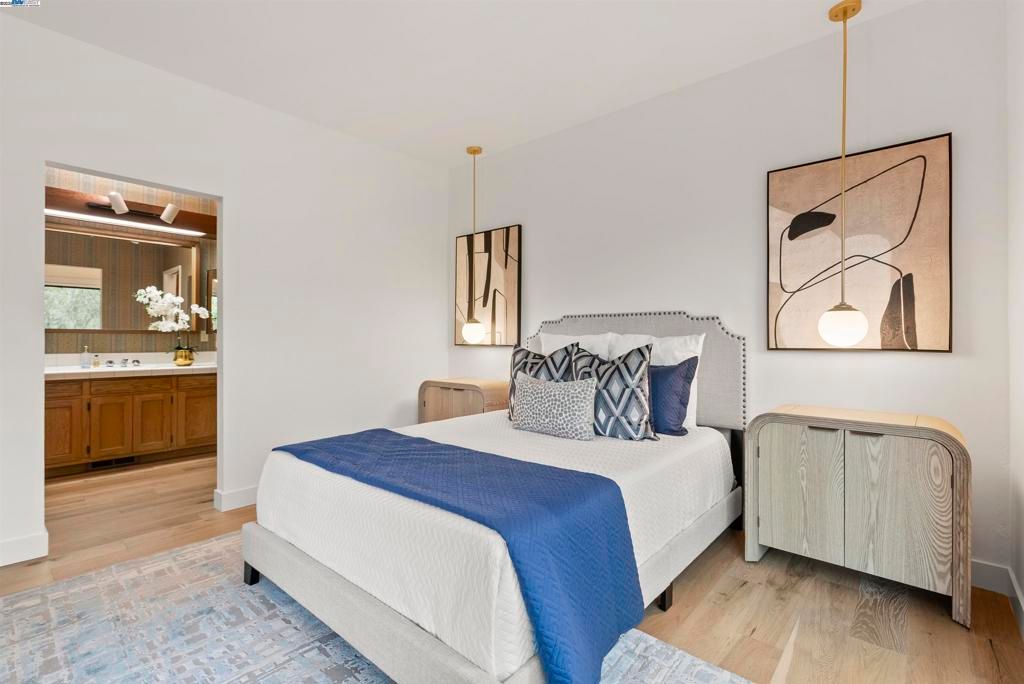 Bedroom, Interior, Pendant Lights, Wood Texture Flooring