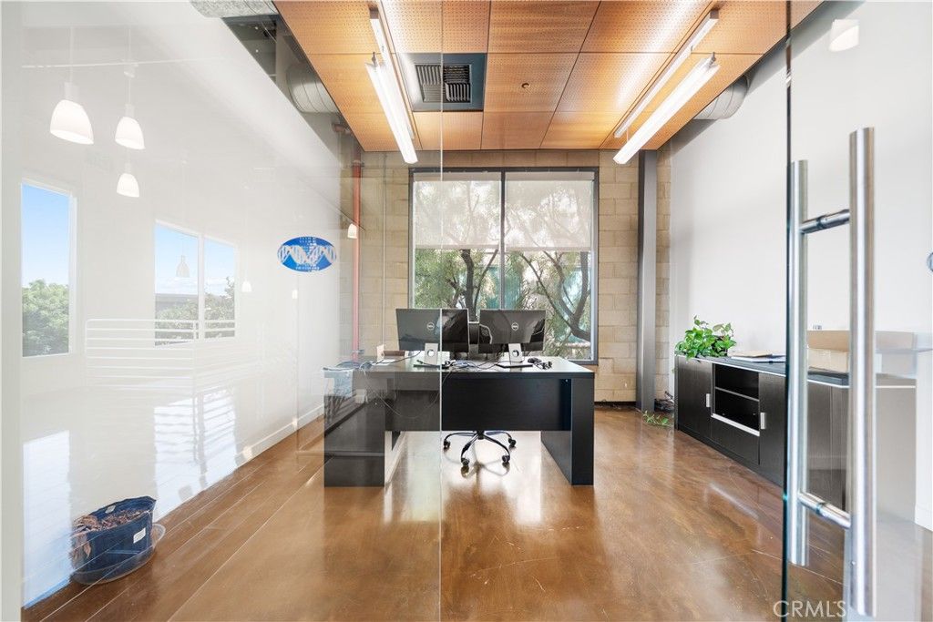 Home Office, Interior, Pendant Lights, Wood Texture Flooring
