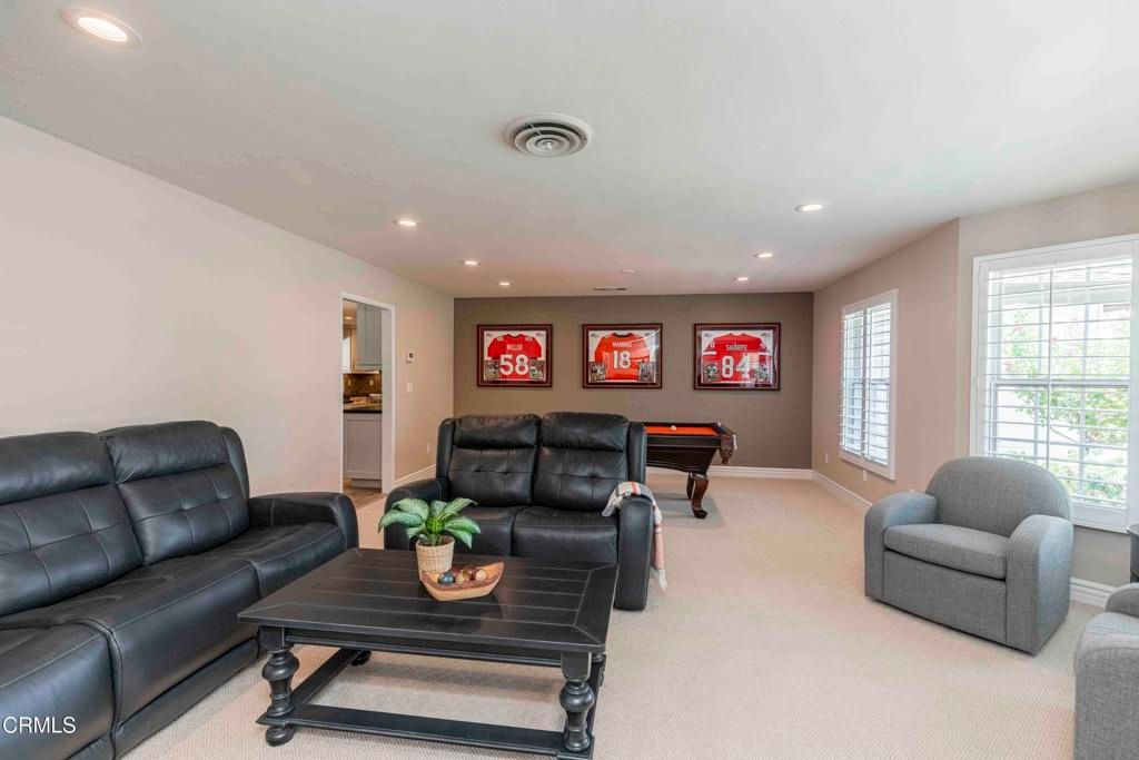 Billiard Table, Game Room, Interior, Living room, Recessed Lighting