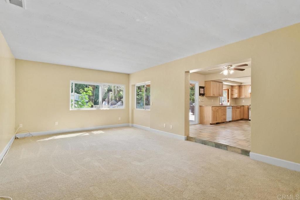 Empty room, Interior, Kitchen