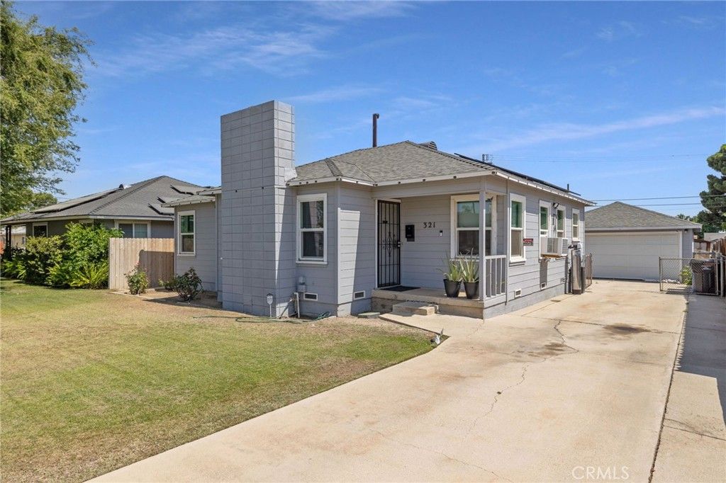 Backyard, Detached Garage, Exterior