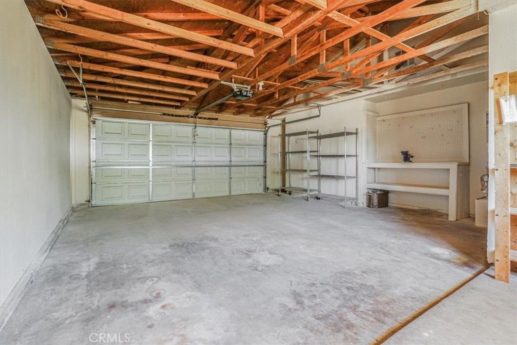 Garage, Interior, Wooden Beams, Wooden Ceilings