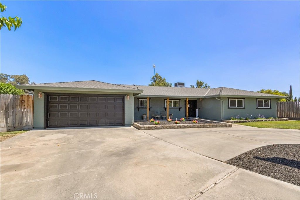 Attached, Backyard, Exterior, Facade, Ranch