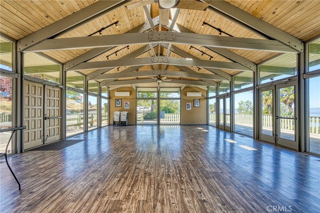 Empty room, Interior, Sun Room, Wooden Beams, Wooden Ceilings, Wood Texture Flooring