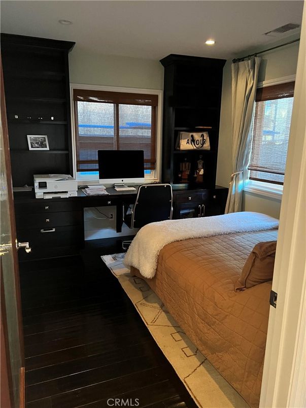 Bedroom, Home Office, Interior, Recessed Lighting, Wood Texture Flooring