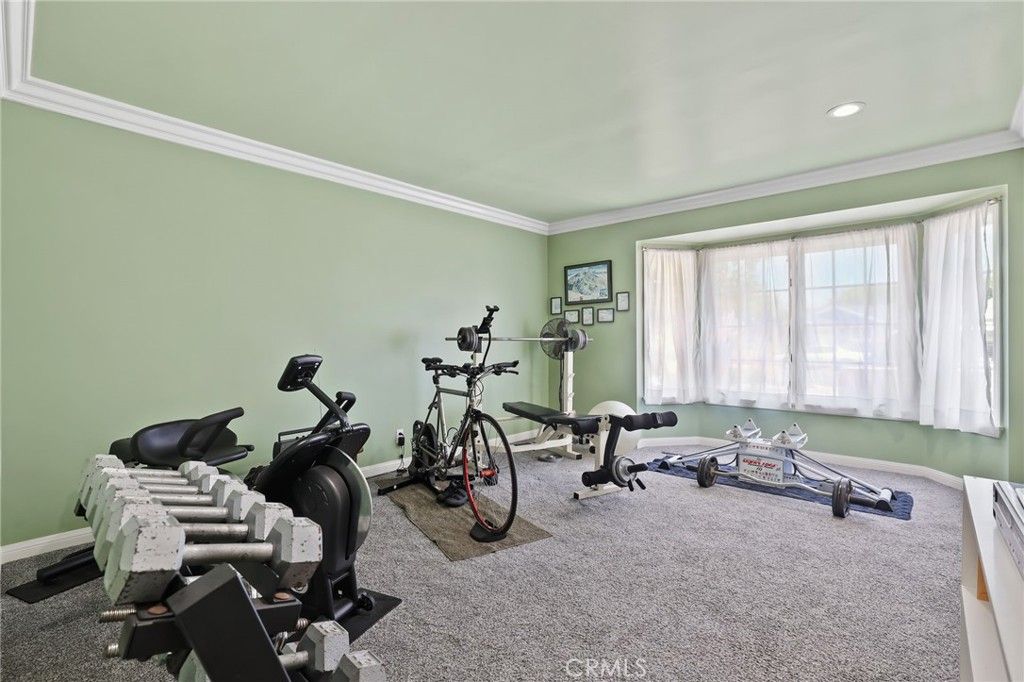 Fitness Equipment, Interior, Recessed Lighting