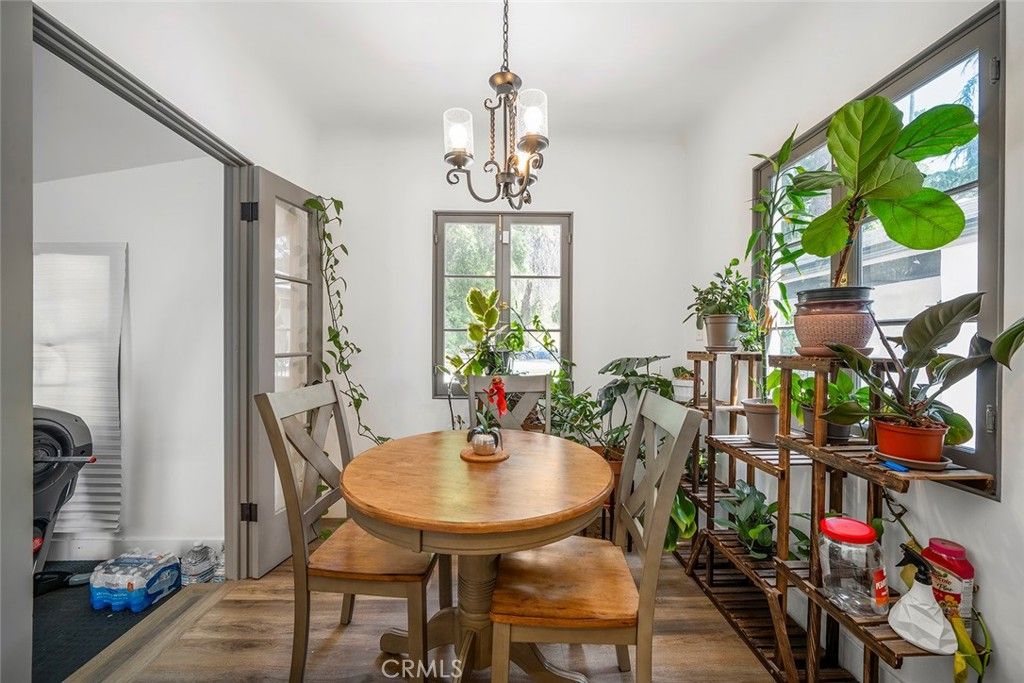Chandelier, Dining room, Interior, Pendant Lights, Wood Texture Flooring