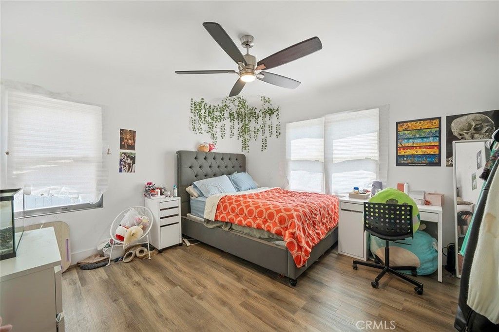 Bedroom, Home Office, Interior, Wood Texture Flooring