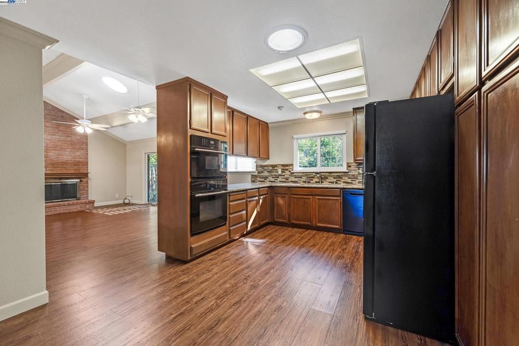 Fireplace, Interior, Kitchen, Stone Walls, Wood Texture Flooring