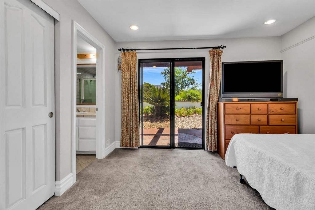 Bathroom, Bedroom, Interior, Recessed Lighting