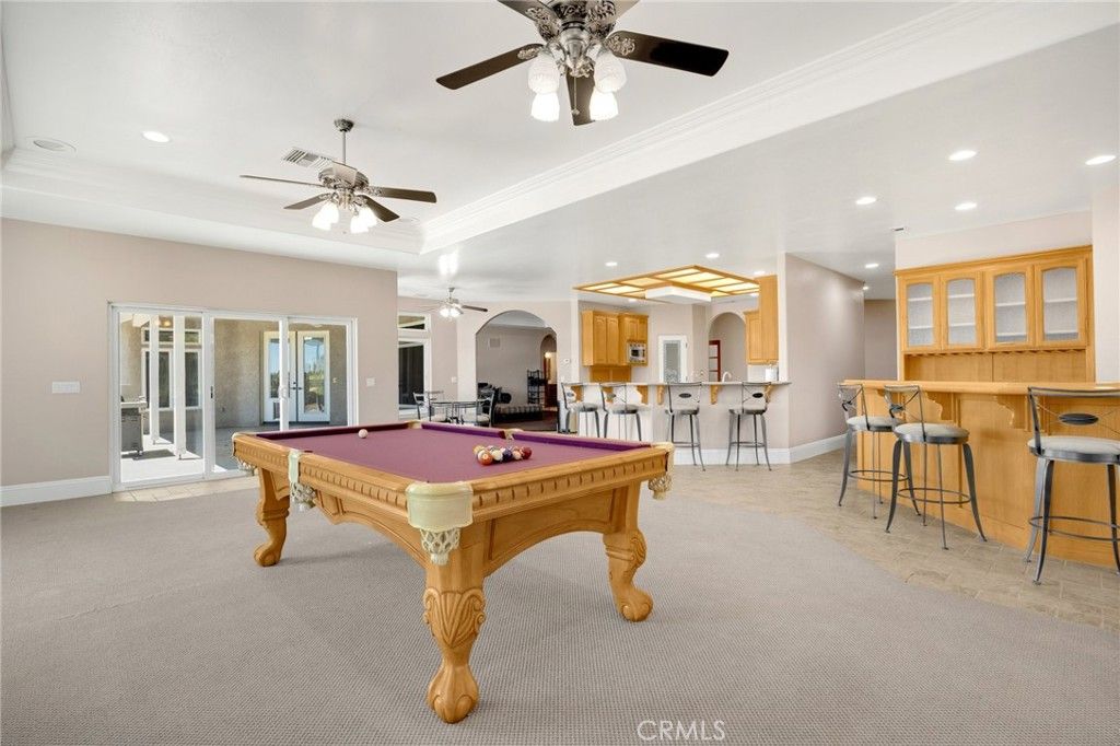 Billiard Table, Game Room, Interior, Recessed Lighting