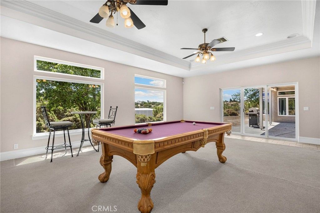 Billiard Table, Game Room, Interior, Recessed Lighting